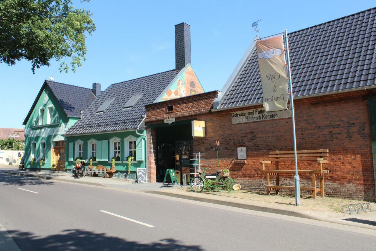 Heinrich's Pension&Cafe-Wirtschaft Walternienburg Exterior foto